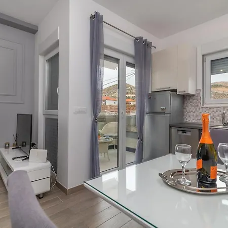 Apartmán Lorena *